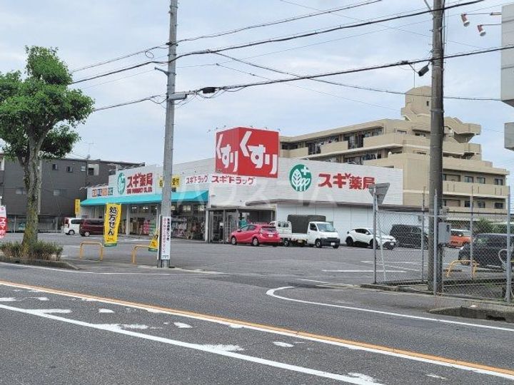 レオパレス三九郎の周辺