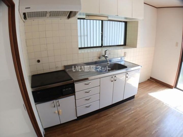 和歌山県和歌山市加納(一戸建)の賃貸物件のキッチン