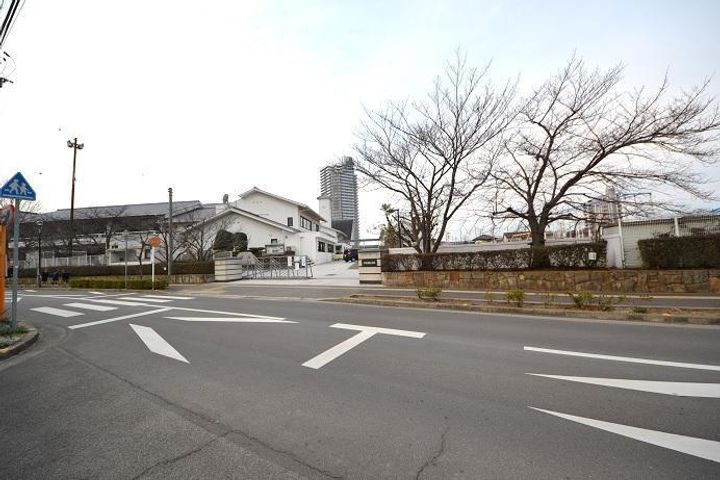 サンビレッジ六番街I~K棟の周辺