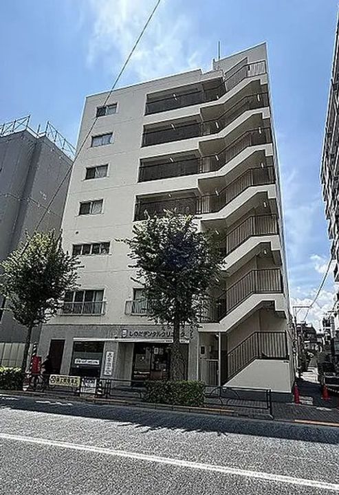 東京都品川区荏原4(マンション)の賃貸物件の外観
