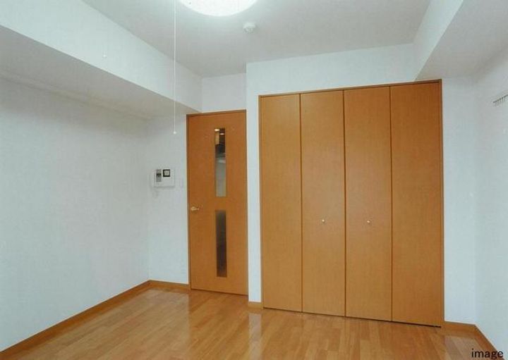 グランド・ガーラ西新宿Eastの居間