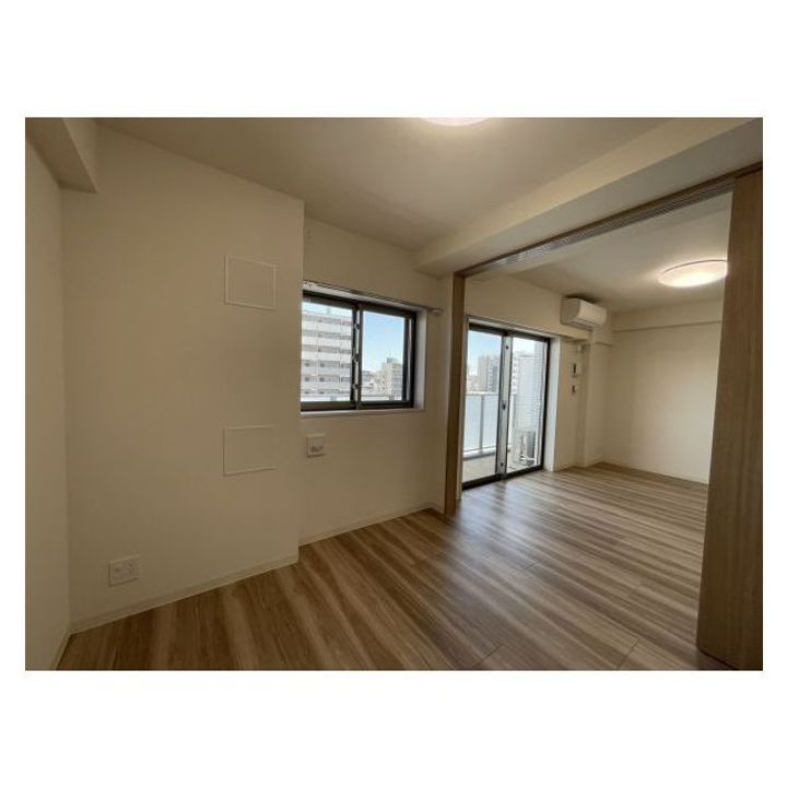 プレサンスブルーム浅草Northの居間