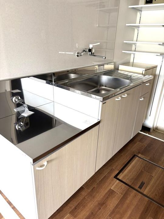 だるま堂ビルのキッチン