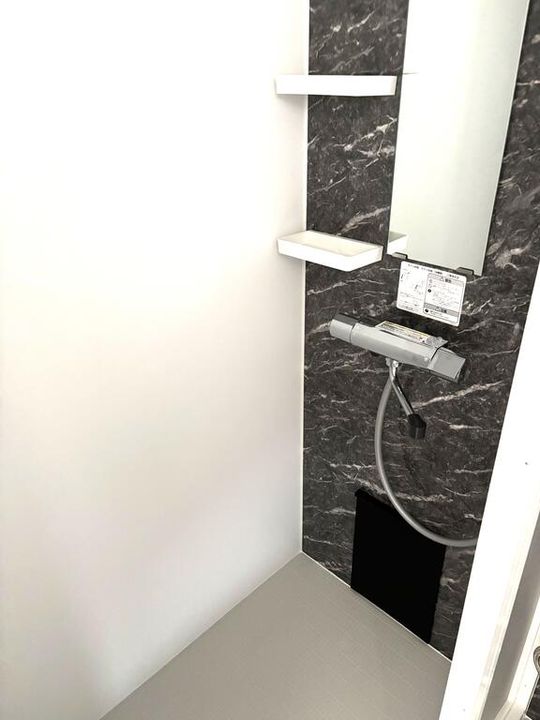 だるま堂ビルの風呂