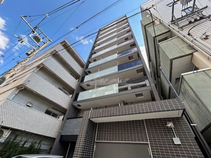 ジェノヴィア横浜石川町の外観