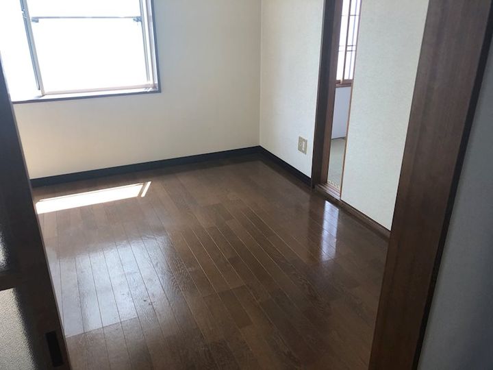 アベニュー川崎の居間