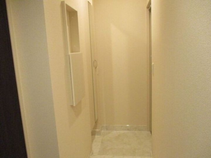 ミラベルヒルズの玄関