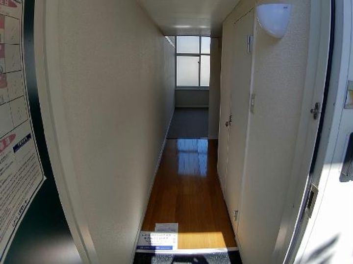 レオパレスTIERRAの居間