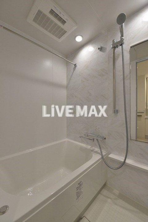 東京都港区六本木2(マンション)の賃貸物件の風呂