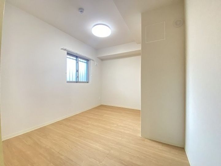 メセナ寺家の内装