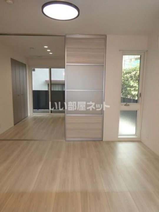 広島県広島市中区江波二本松2(アパート)の賃貸物件の居間