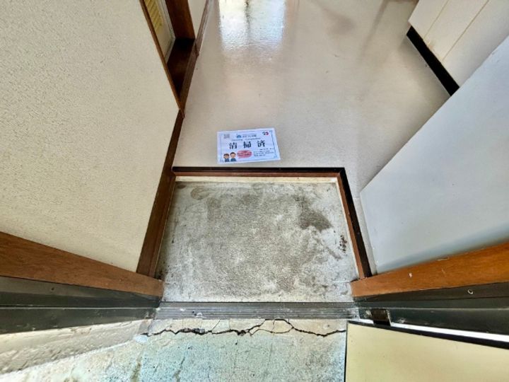 サンライズ北原の玄関