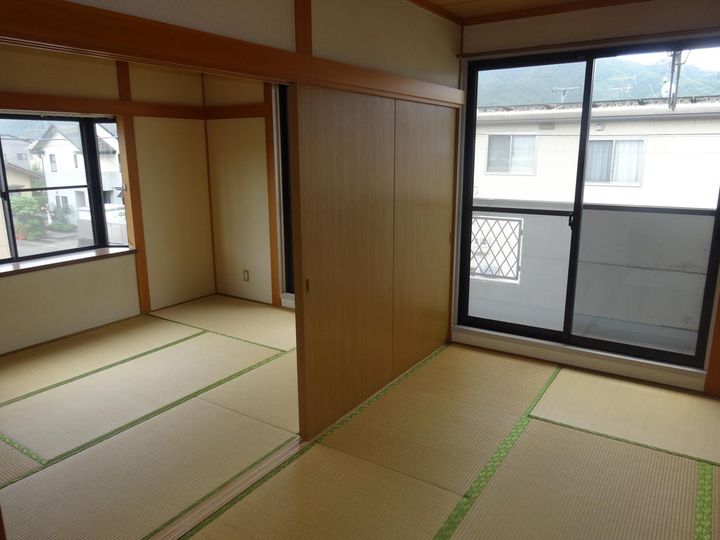 宮城県仙台市青葉区愛子東1(アパート)の賃貸物件の居間