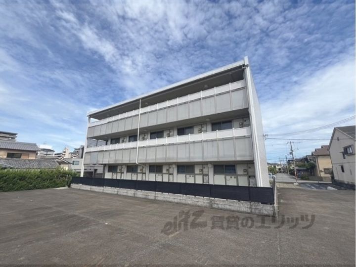 レオパレスハートピア15の外観