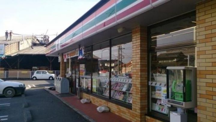 スマイリーの周辺