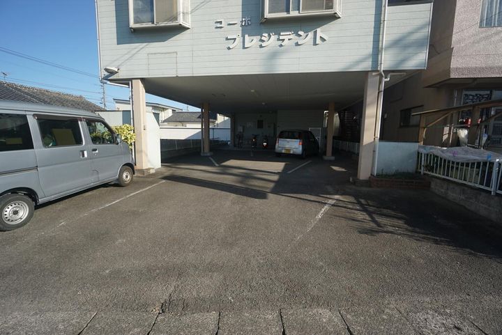 コーポプレジデントの地図