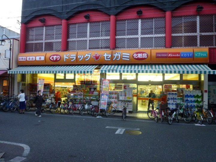 ボーリバージュの周辺