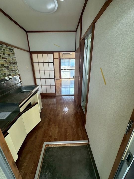 フジハウスの玄関