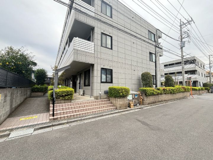 Castel 3の地図