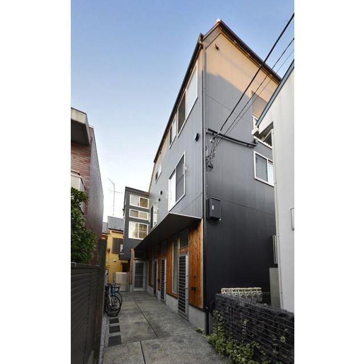 東京都世田谷区北沢4(アパート)の賃貸物件の外観
