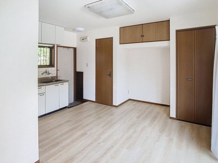 昌世マンションIIの内装