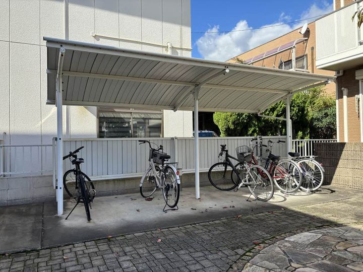 ソレアード A棟の地図