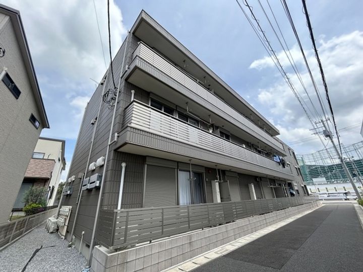 ノア・クレストの外観