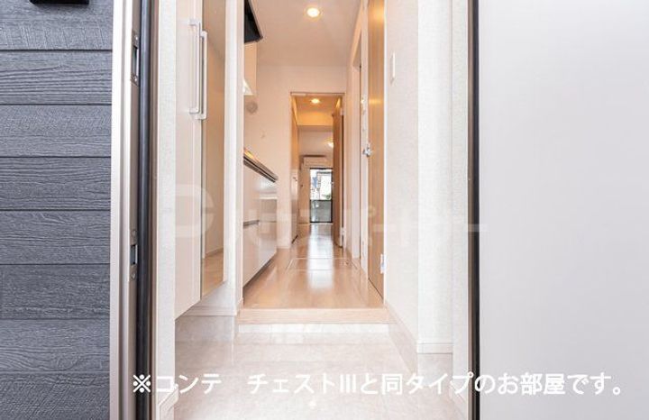 千葉県船橋市宮本4(アパート)の賃貸物件の玄関