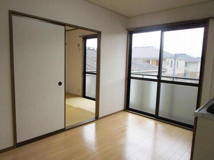 大分県大分市賀来北2(アパート)の賃貸物件の居間