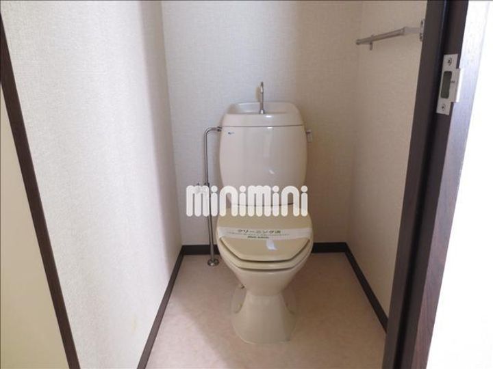 タウニィセリザワの内装