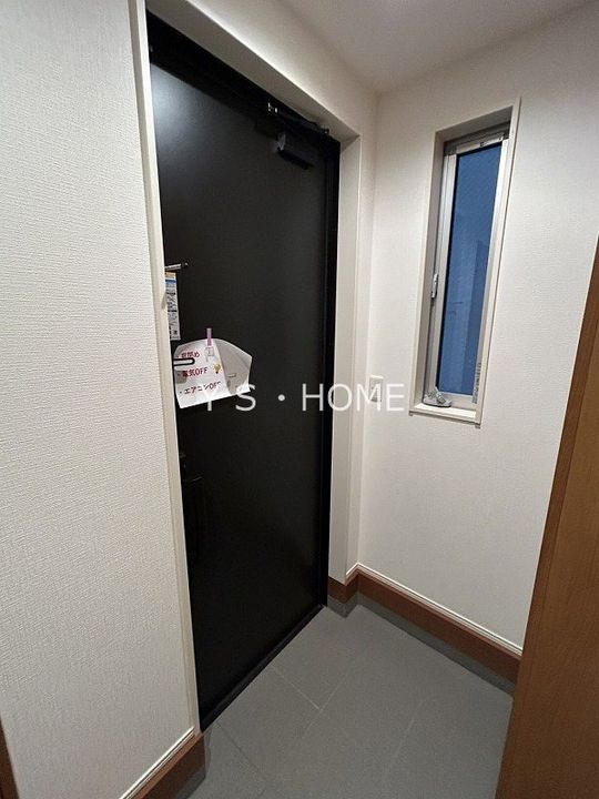 東京都小平市学園東町3(一戸建)の賃貸物件の玄関