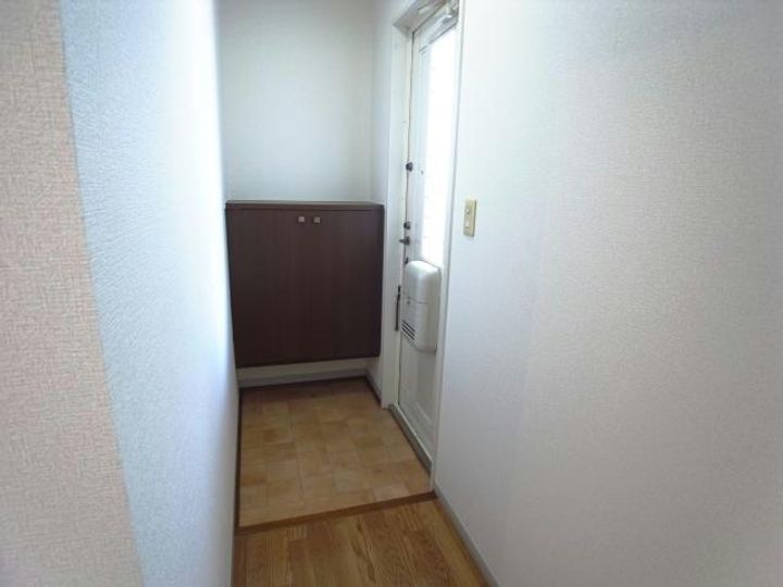 岐阜県岐阜市又丸村中(アパート)の賃貸物件の玄関