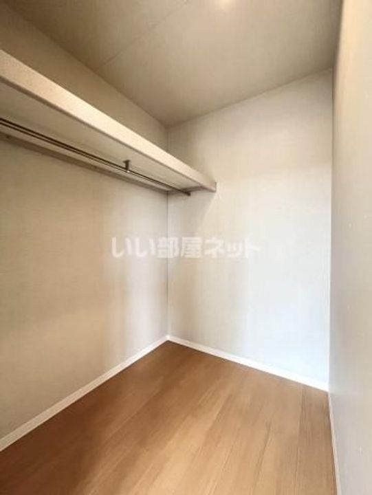 フォブール栗林南Bの内装