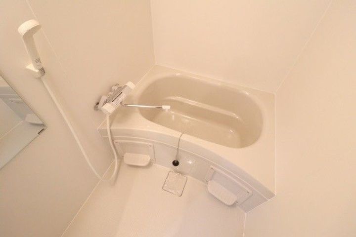 大阪府摂津市千里丘東4(マンション)の賃貸物件の風呂