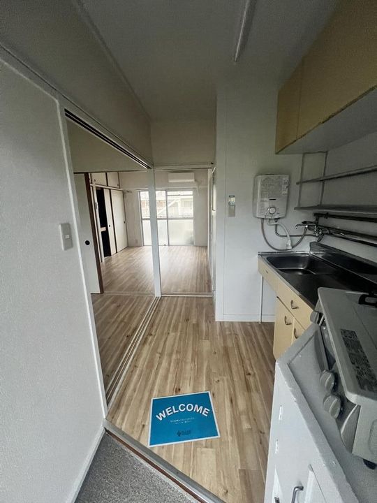 VH沢野本の玄関