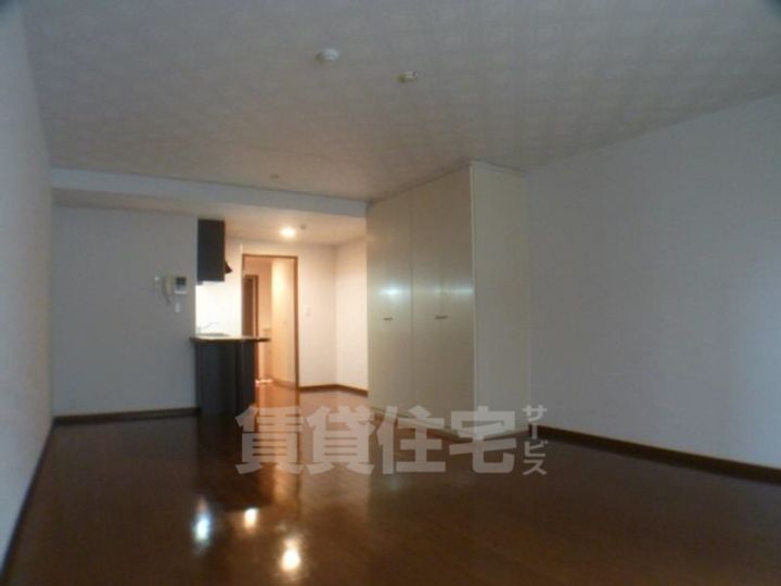京都府京都市下京区夷之町(マンション)の賃貸物件の居間