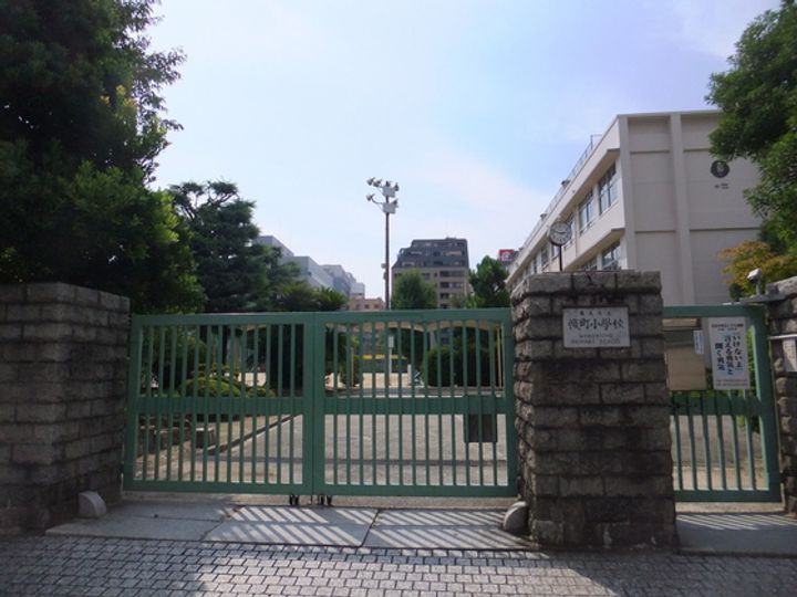 チュリス新八丁堀の周辺