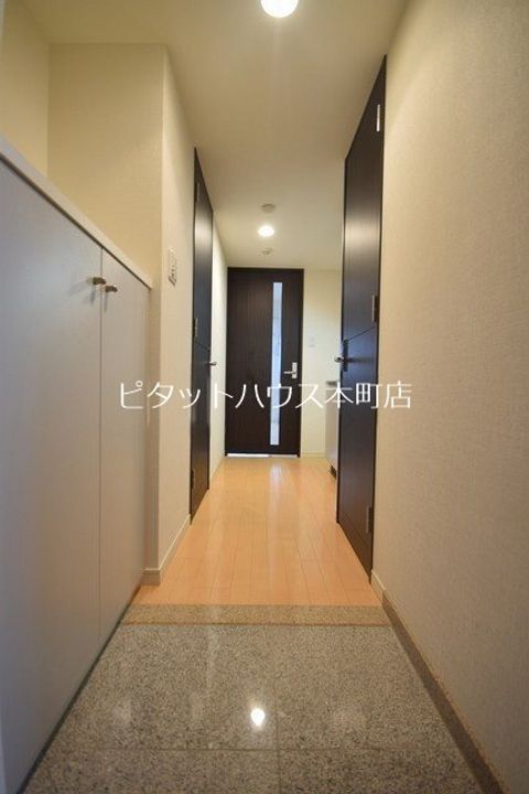 大阪府大阪市港区市岡1(マンション)の賃貸物件の玄関