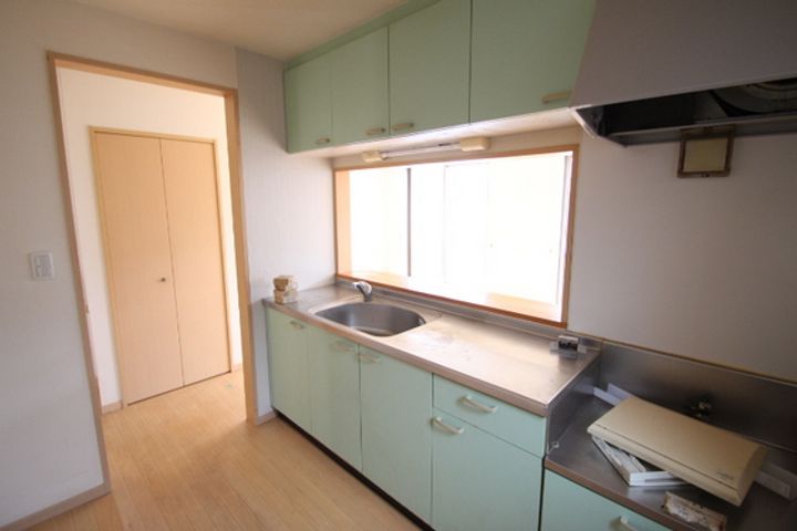 岡山県岡山市中区国富(一戸建)の賃貸物件のキッチン