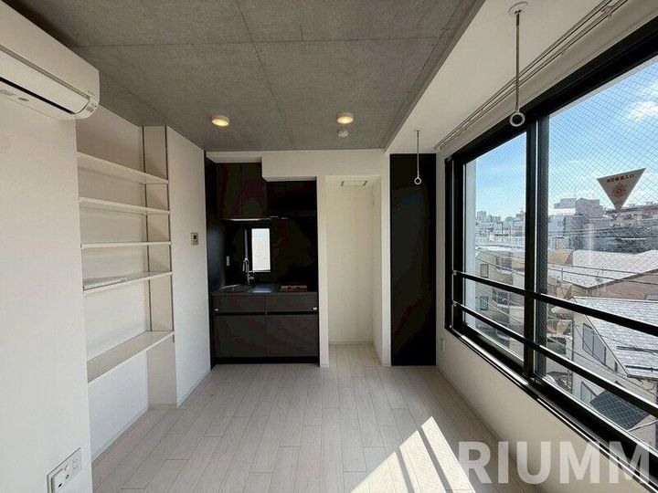 東京都世田谷区三宿2(マンション)の賃貸物件の居間