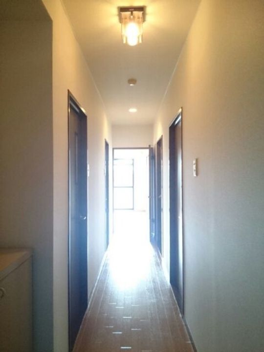 ヌーブエスポワールの玄関