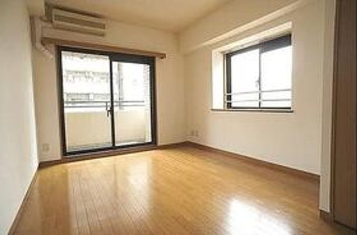 クレフォート大森の居間