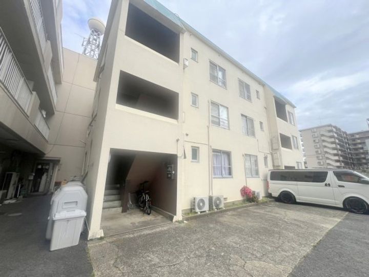 第一中村ビルの外観