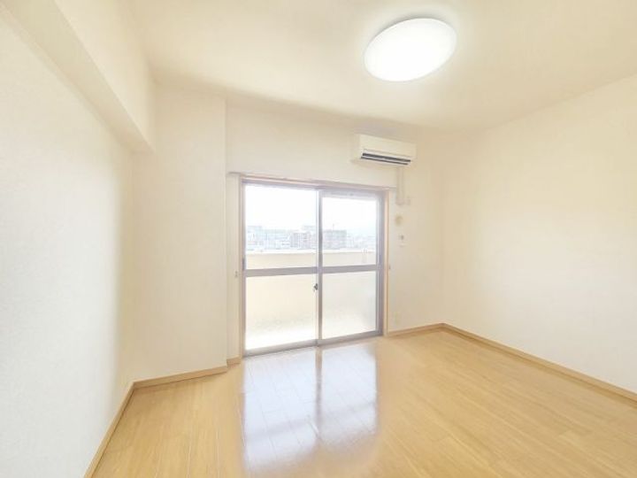 エスポワール姪浜の居間