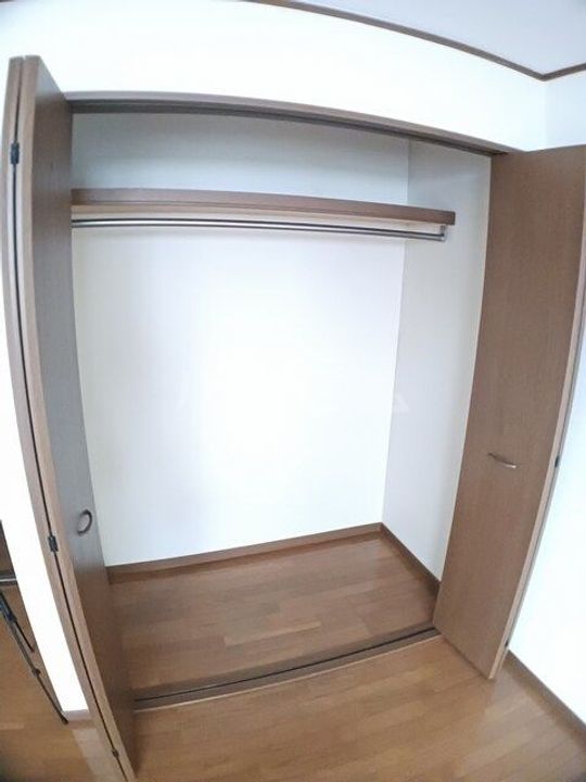 イーストマニの内装