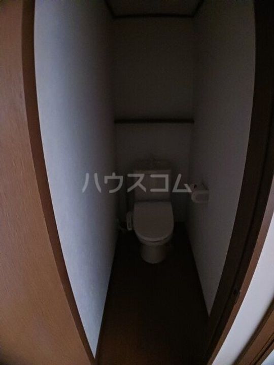 イーストマニの内装