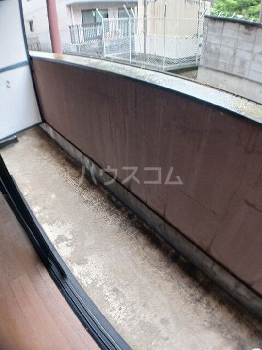 イーストマニの内装