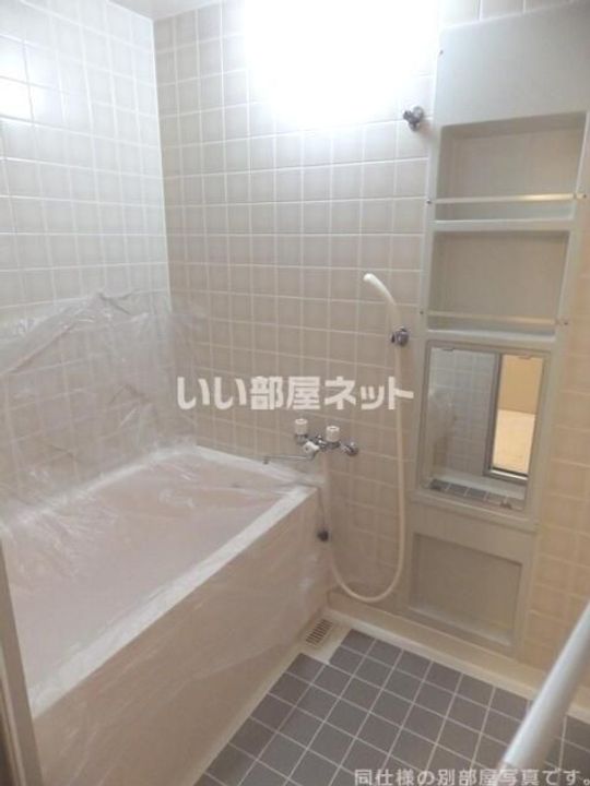 奈良県奈良市あやめ池南2(マンション)の賃貸物件の風呂