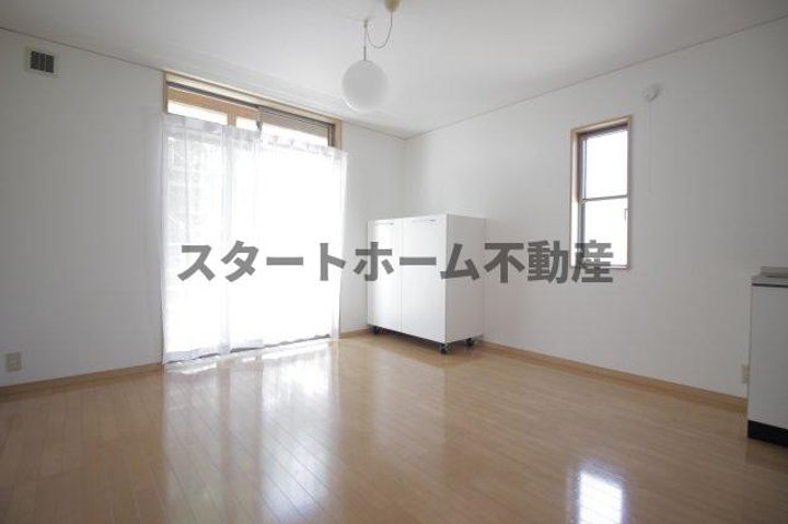 田上コート フレアベニールの居間