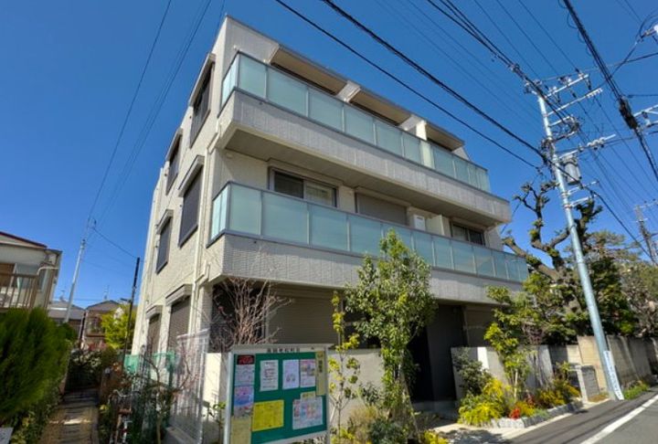 アーク目白台の外観